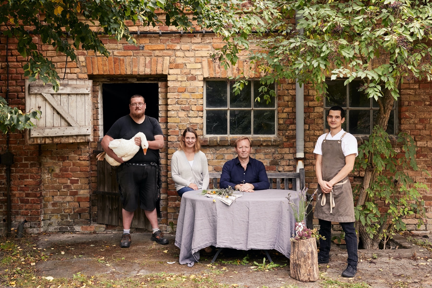 Kaufgutes auf dem Gut Boltenhof - GEMEINSAM STATT EINSAM Regionale Strukturen fördern